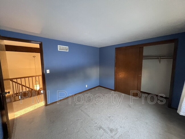 Building Photo - 3204 Chateau Ct