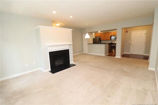 Building Photo - 223 Eyam Hall Ln