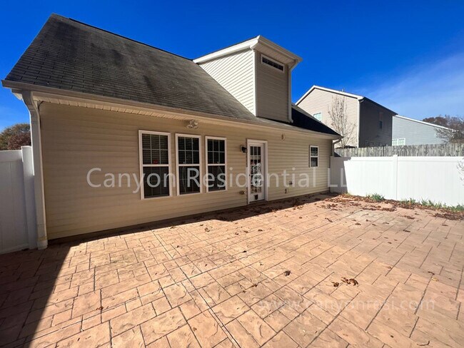 Building Photo - 1837 Pope Hill Ct