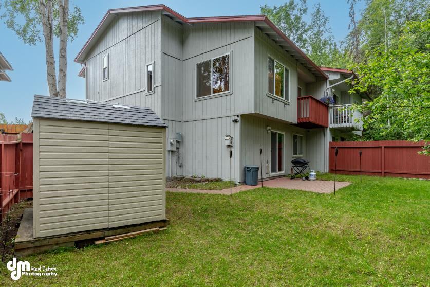 Building Photo - 8973 Northwood Park Cir