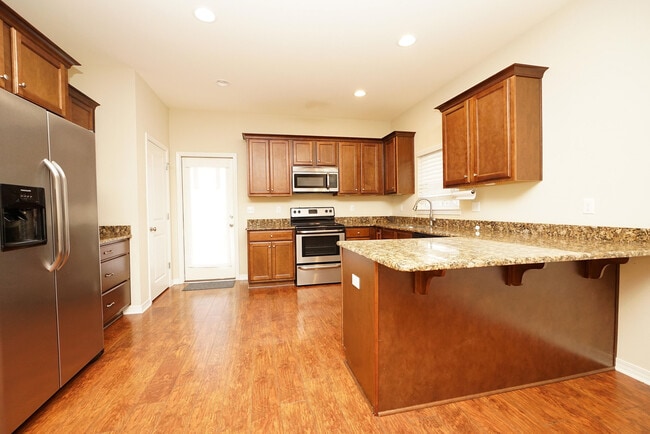 Building Photo - 1305 Finck Rd