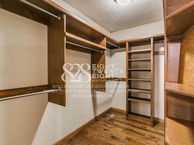 Building Photo - *Rare Find* Stunning Brookhaven 4 Bed 2.5 Bath Coming Soon - Available for July Move In!