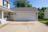 Building Photo - 1704 Juniper Dr