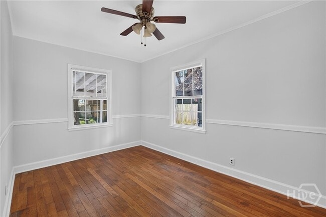 Building Photo - 216 E 57th St