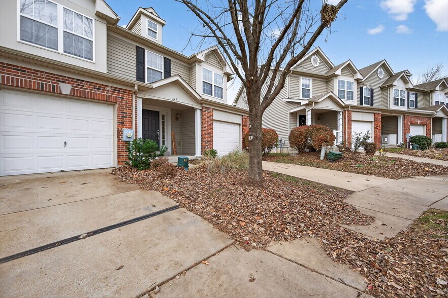 Building Photo - 373 Montclair Tower Dr