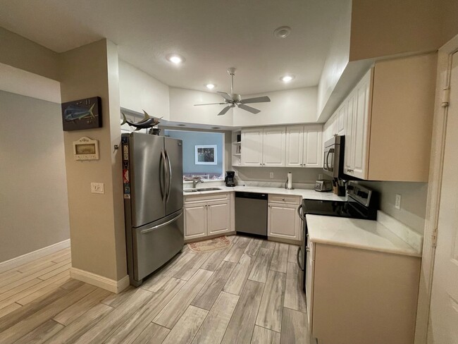 Building Photo - 1130 Partridge Cir