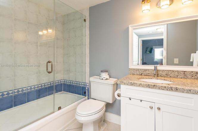 Building Photo - 3500 Coral Way