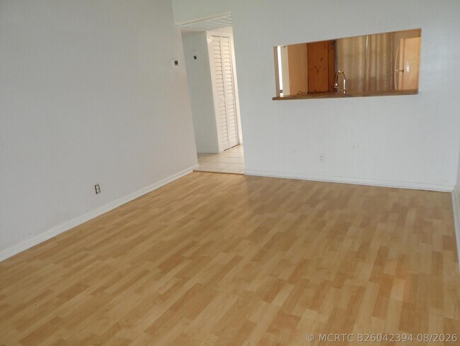 Building Photo - 7149 Golf Colony Ct