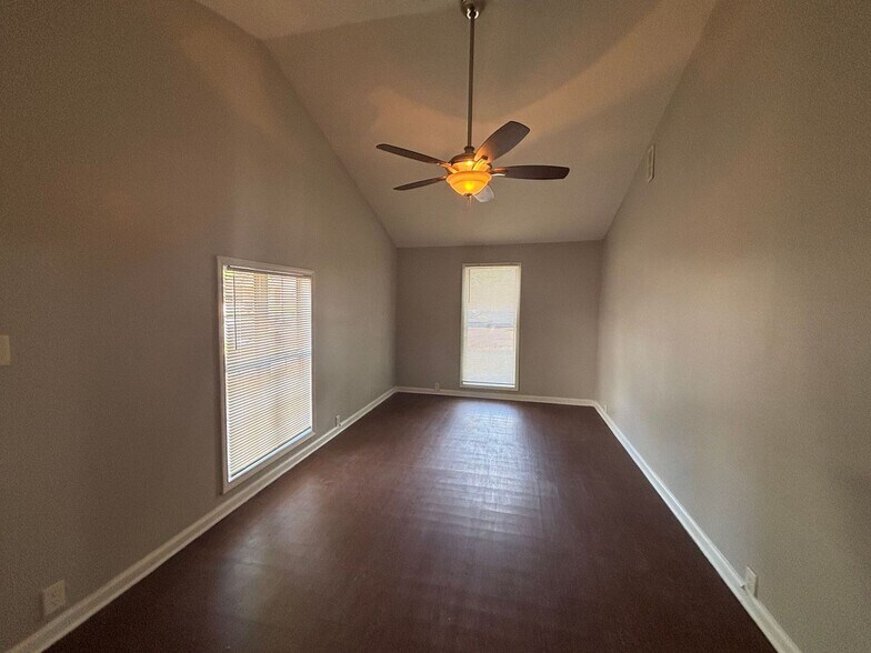 Building Photo - 3712 Dove Call Cove