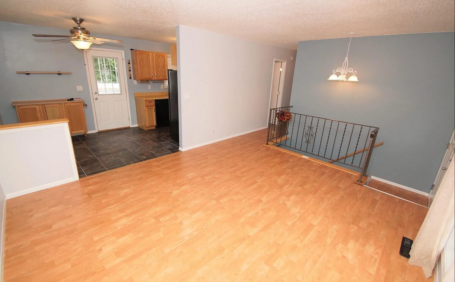 Building Photo - 2609 W 55th St