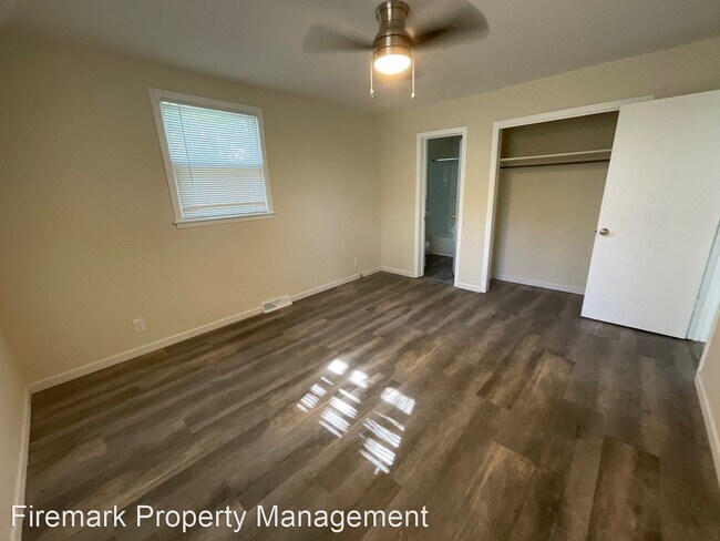 Building Photo - 3 br, 1.5 bath House - 2900 Edge Moor Drive