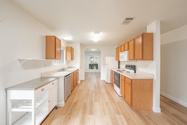 Building Photo - 3926 Privet Pl