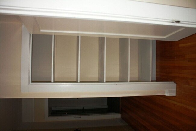 Building Photo - 3155 Broderick St