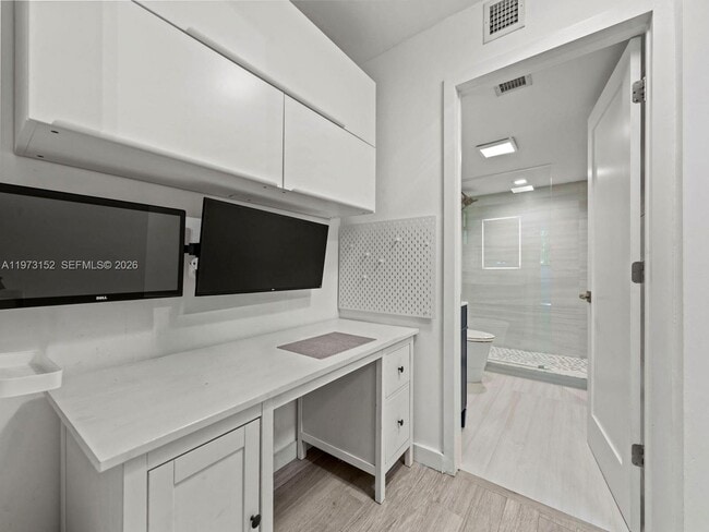 Building Photo - 55 Ocean Ln Dr