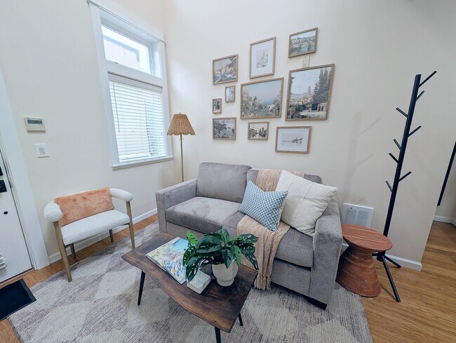 Building Photo - The Norm Appartments