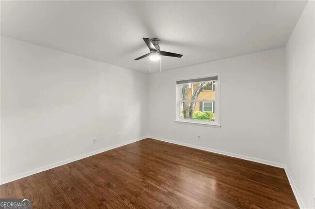 Building Photo - 3510 Roswell Rd