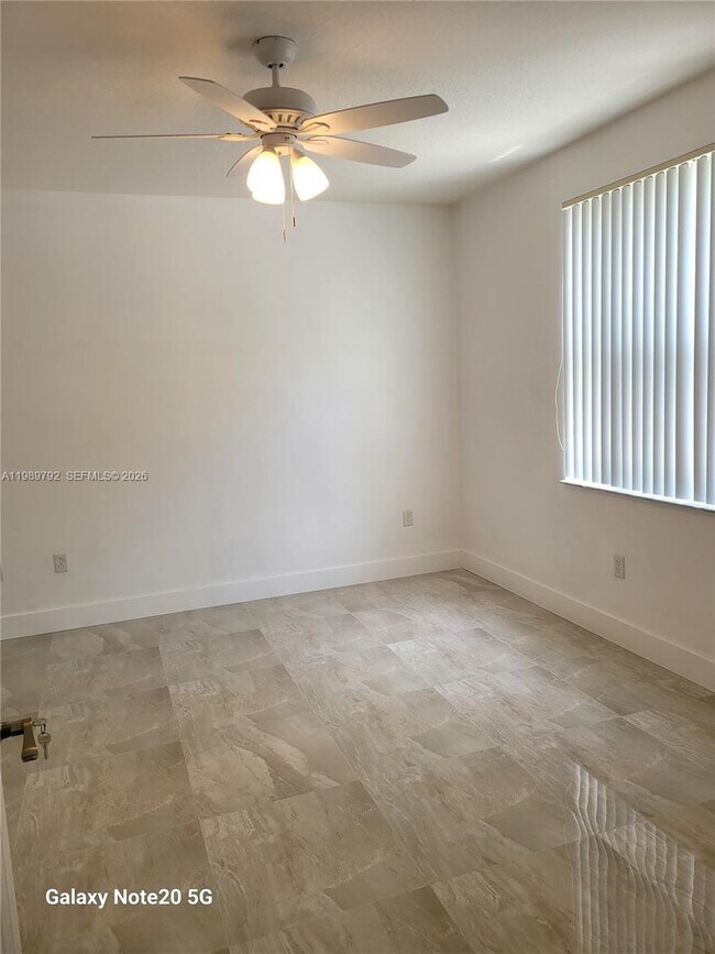 Building Photo - 4602 SW 160th Ave