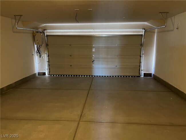 Building Photo - 787 Pickled Pepper Pl