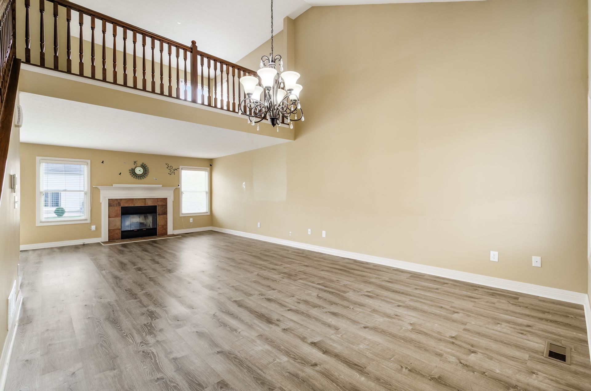 Building Photo - 8806 Emerald Hill Dr