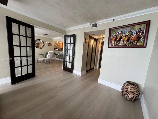 Building Photo - 555 NE 15th St