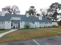 Building Photo - 7 Pillory Cir