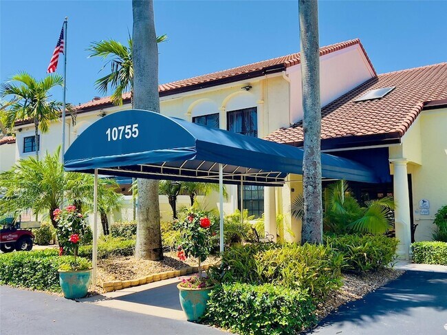 Building Photo - 10615 Ocean Palm Way