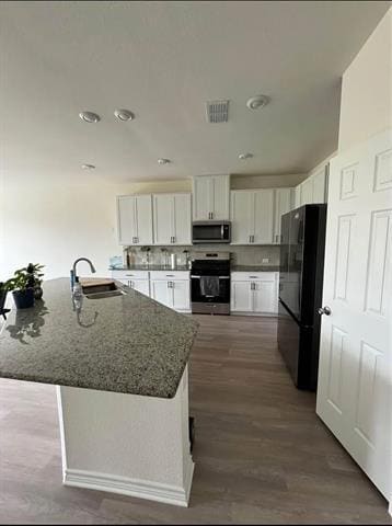 Building Photo - 936 Adair Dr