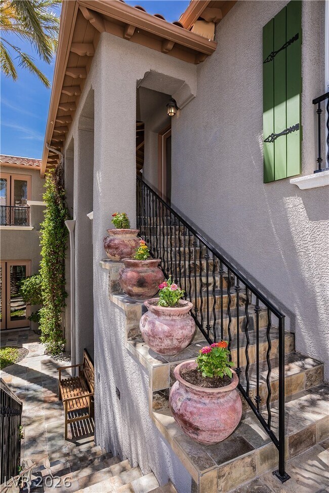 Building Photo - 12097 Oakland Hills Dr