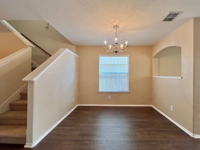 Building Photo - 11111 Dewberry Field