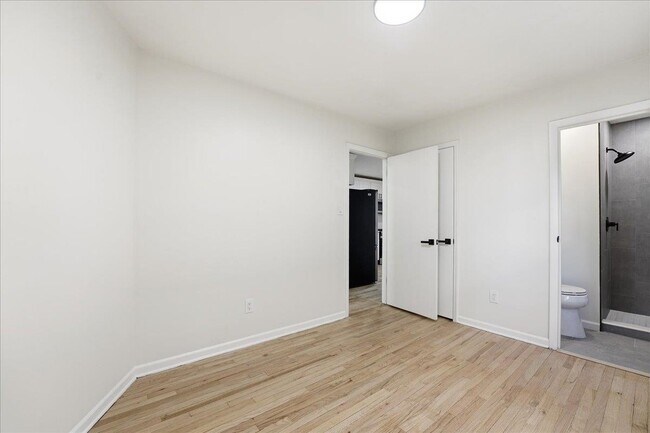 Building Photo - 212 Seaview Ave