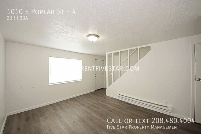 Building Photo - 1010 E Poplar St