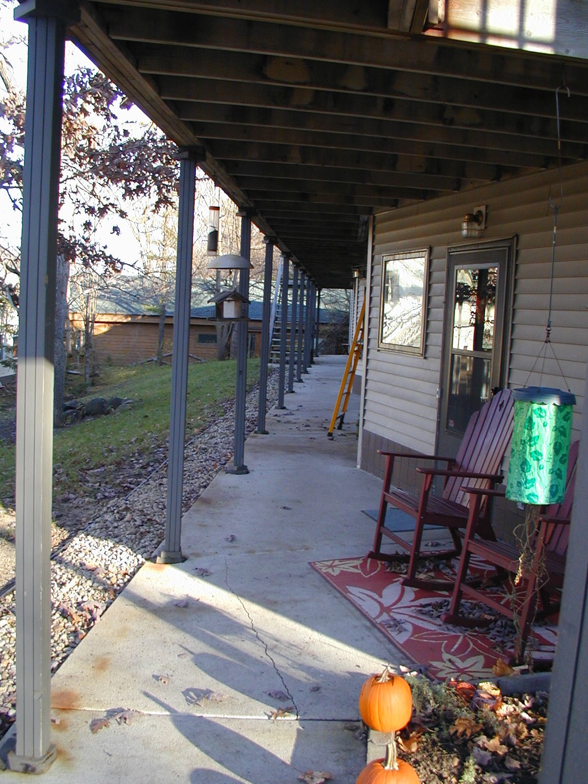 Building Photo - 1729 N High Point Rd
