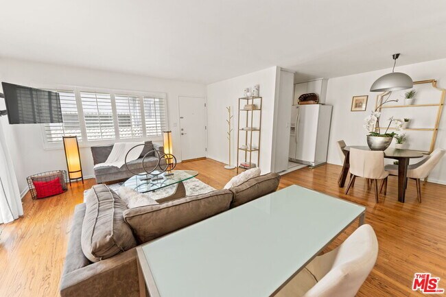 Building Photo - 1120 23rd St