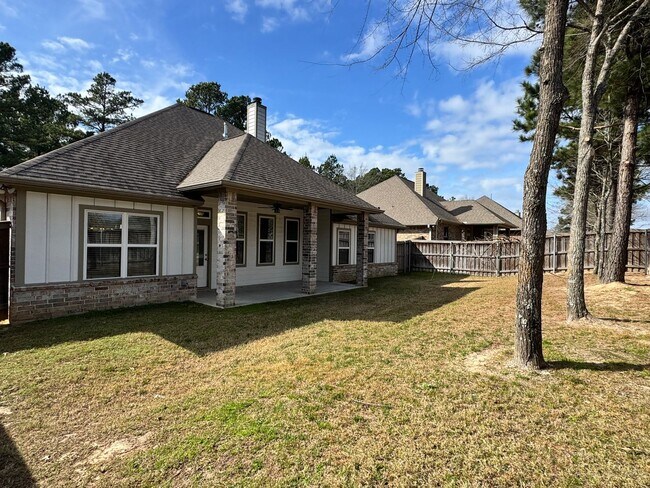 Building Photo - 3925 Old Omen Rd