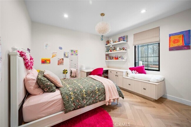 Building Photo - 7911 Hillrose St