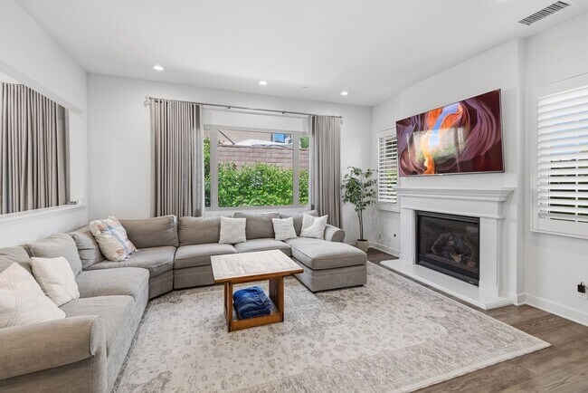 Building Photo - Guard-Gated Orchard Hills Home in The Groves | 4 Bed + Loft + Private Suite