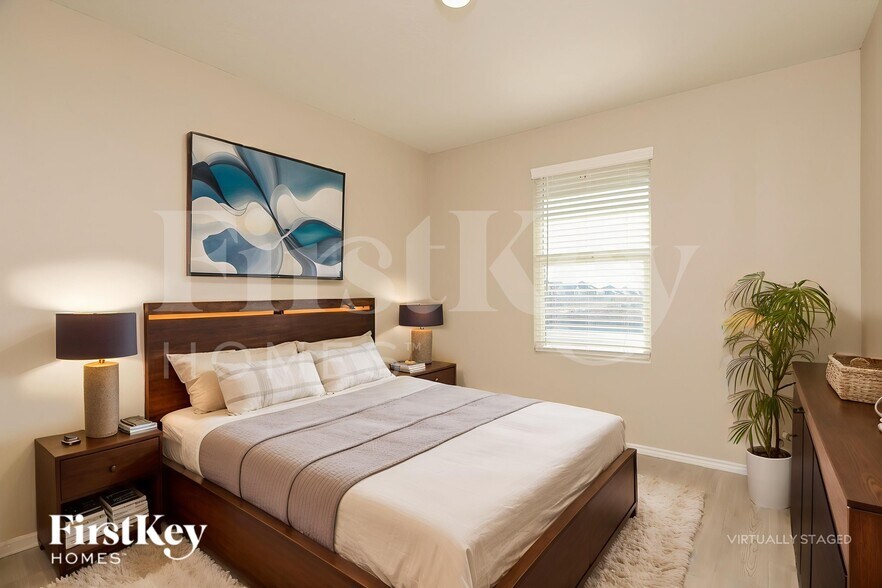 Building Photo - 3921 Far Horizon