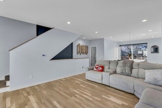 Building Photo - 2712 McGee Trafficway