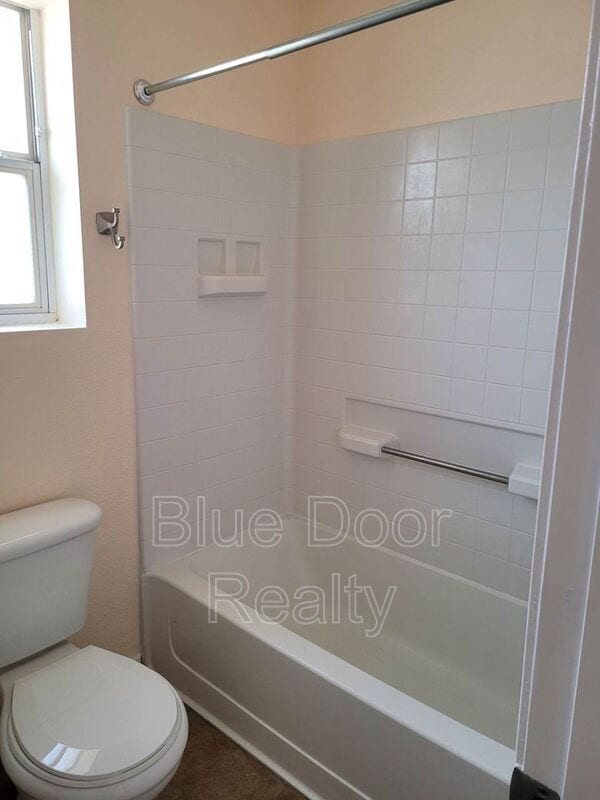 Building Photo - 3441 Martin Meadows Dr NE