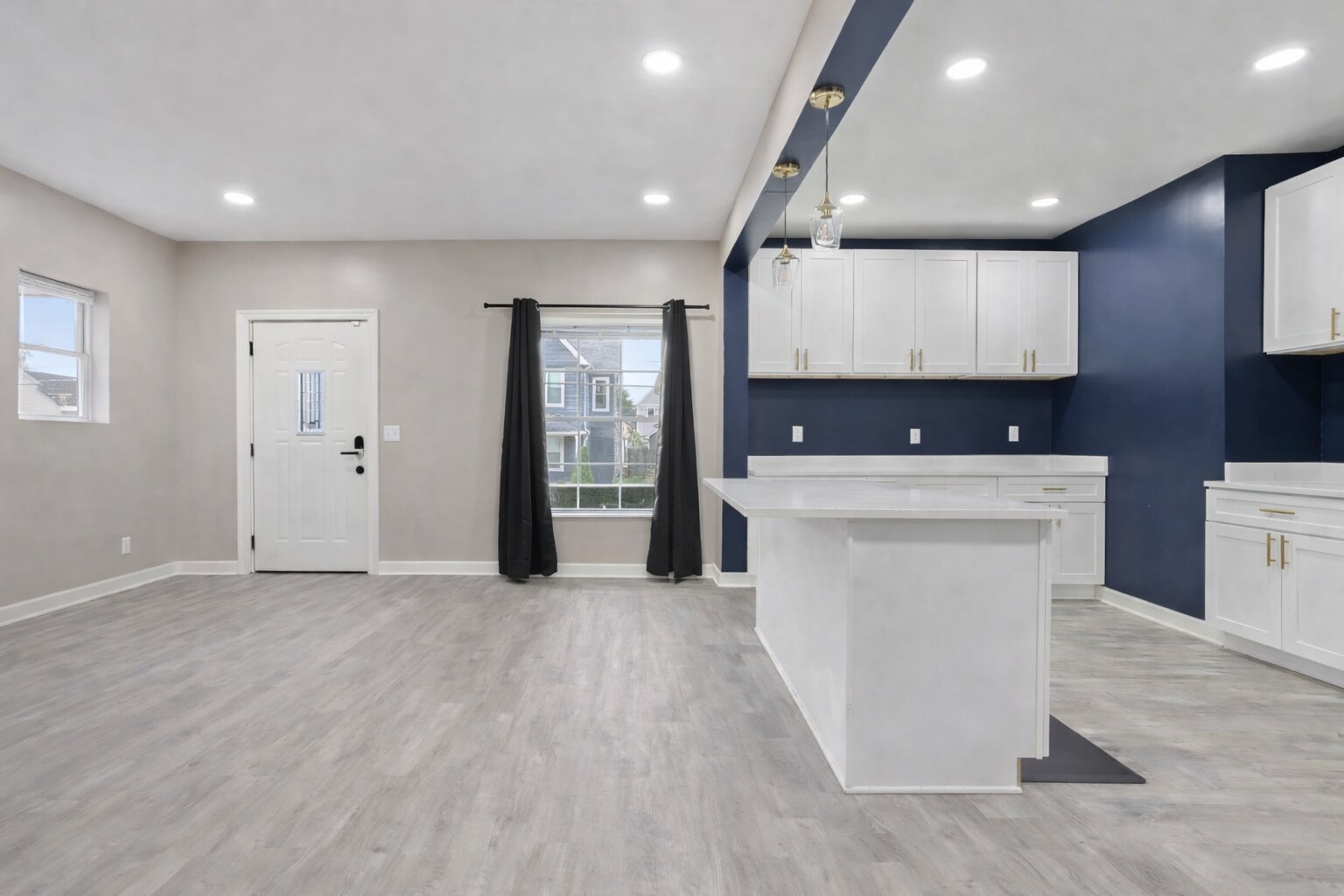 Building Photo - 1523 S East St