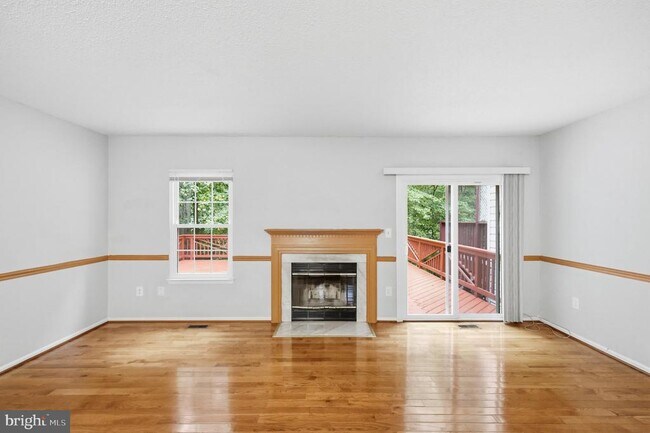 Building Photo - 4000 Sparrow House Ln