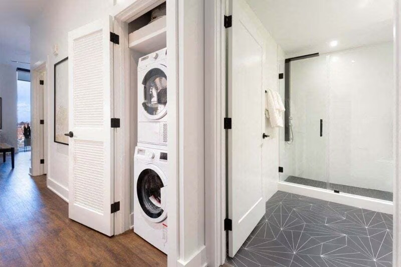 Building Photo - 780 S 52nd St