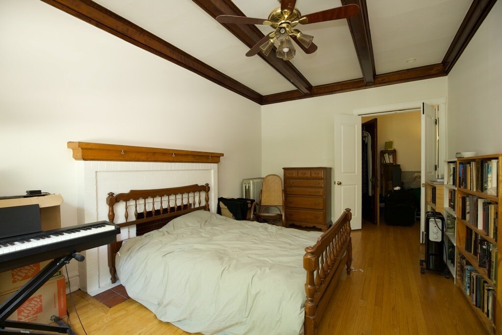 Building Photo - 6314 N Glenwood Ave