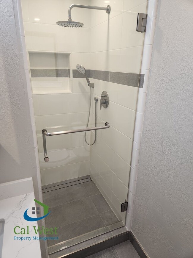 Building Photo - $6295 - Spacious 4 Bed/2 Bath Los Gatos Home with Air Conditioning/Award Winning Schools