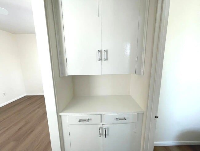 Building Photo - Charming Studio in National City – Private...