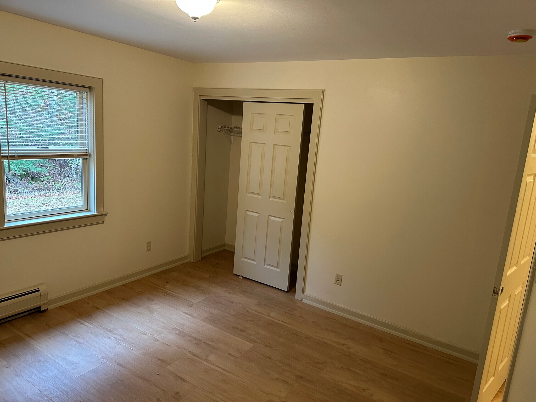 Building Photo - 159 N Leverett Rd