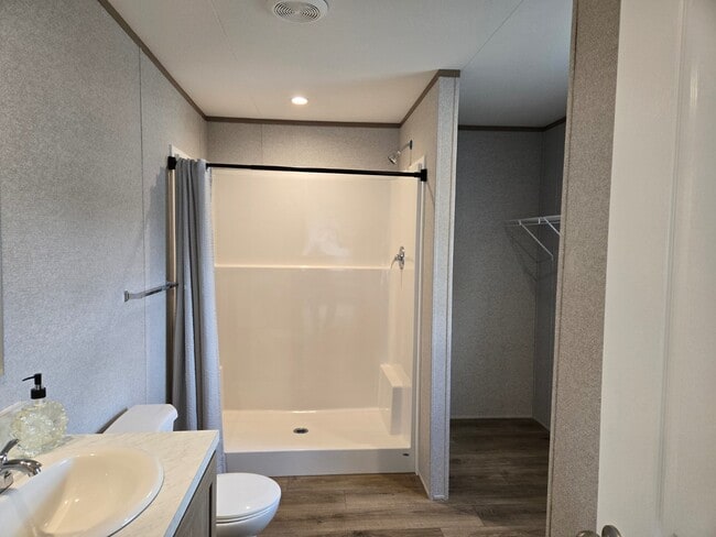 Building Photo - 2121 Panhandle Rd