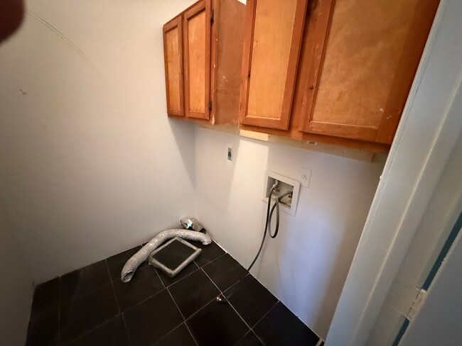 Building Photo - Palm Heights