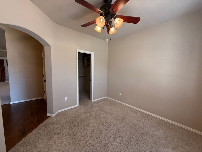 Building Photo - COMING SOON- 3 Bedroom With Whole House Generator, Bonus Room, Pet Friendly