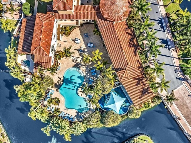 Building Photo - 20780 NE 32nd Ave